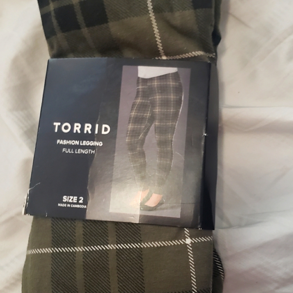 Torrid full length fashion leggings size 2